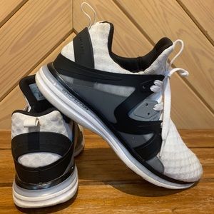 APL Sneakers